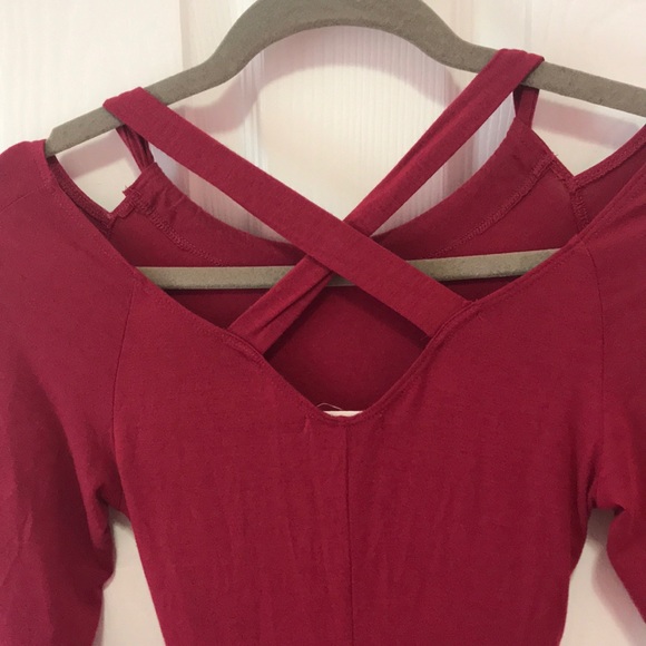 EcoSkin Red Dress - Picture 5 of 8